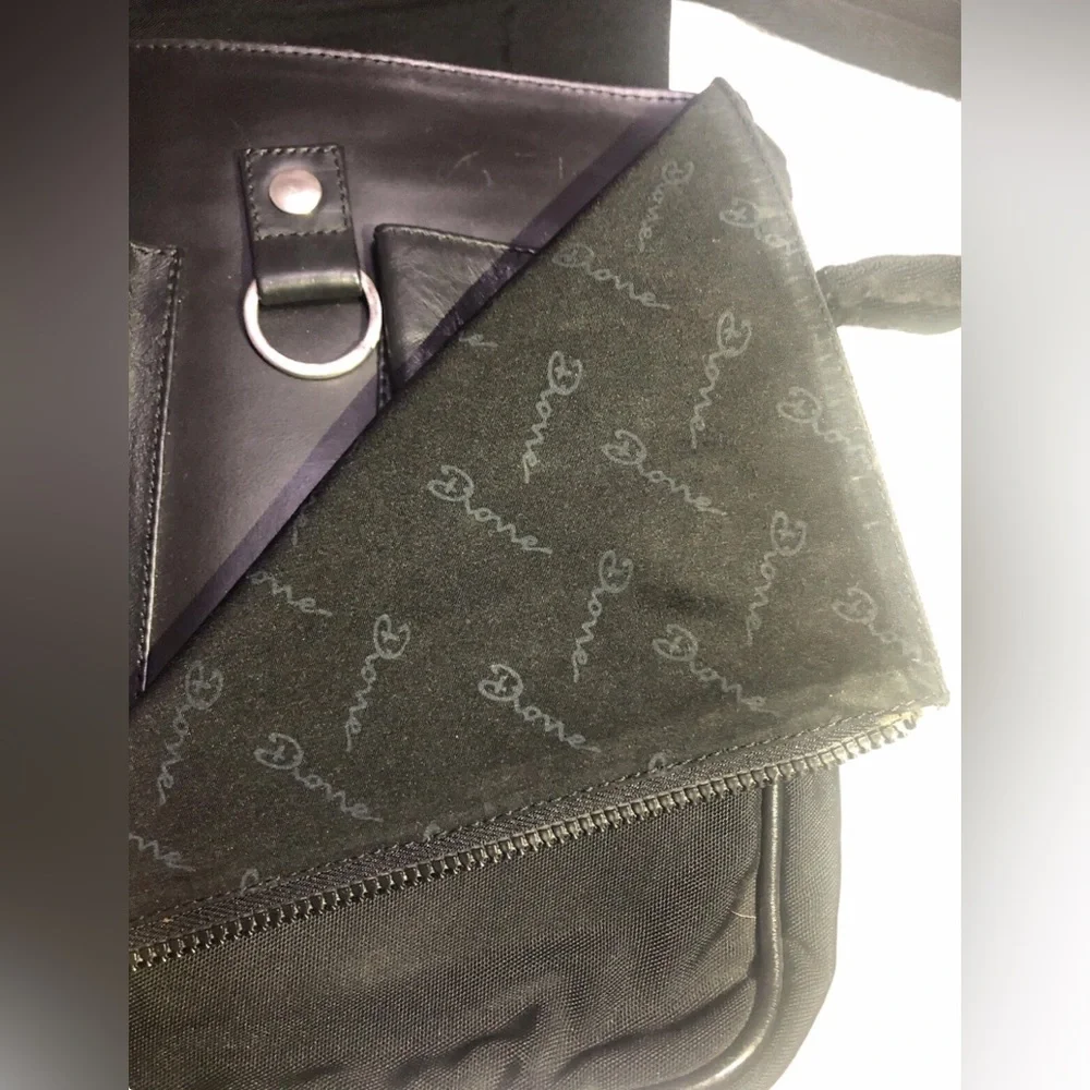 Unisex Messenger Bag Structured Sleek Onyx Vegan Leather Multi-Pocket Satchel